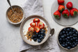 Budwig Creme mit saisonalen Beeren