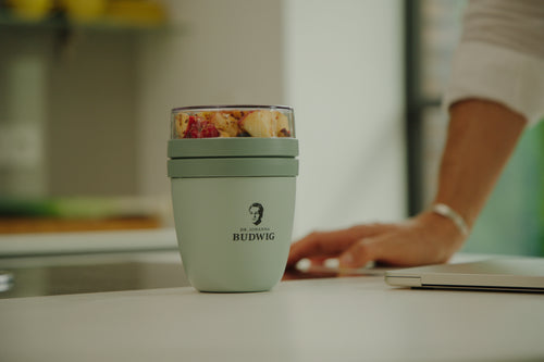 Dr. Budwig to go Becher Nordic Sage